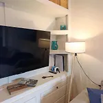 بيت للعطل Linos
